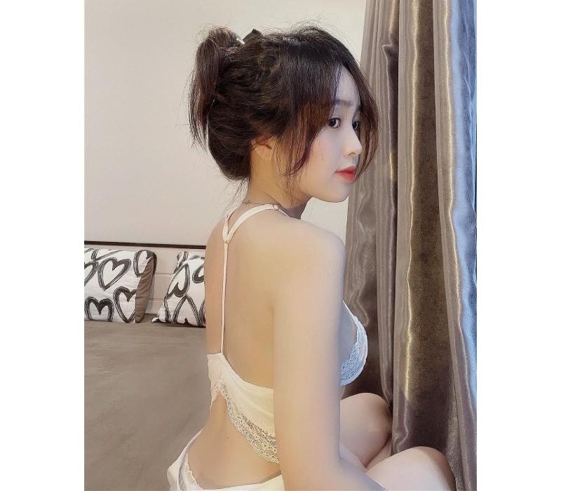 Hotgirl QQlive idol Lê Phương Anh 11