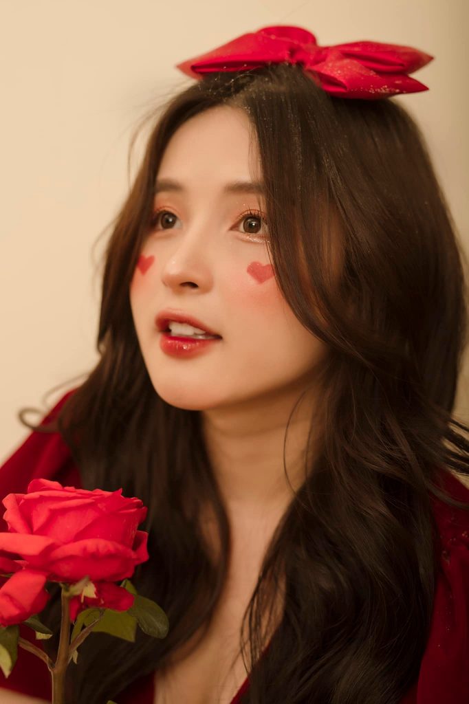 Hot Girl 9X Thảo Nari – Bộ Ảnh Noel Dễ Thương Gây Thương Nhớ 3 Phong cách nhẹ nhàng, không cần sexy vẫn quyến rũ