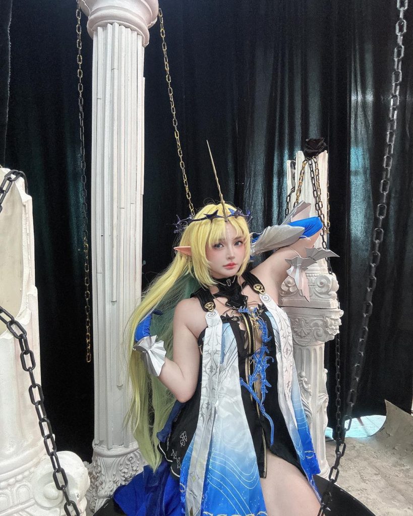 QQlive thiên thần cosplay Mimi Chan sexy gợi tình 5 Với khuôn mặt baby, gương mặt xinh đẹp và tỷ lệ cơ thể cực chuẩn, Mimi Chan đã chiếm được một lượng lớn người hâm mộ trên khắp thế giới