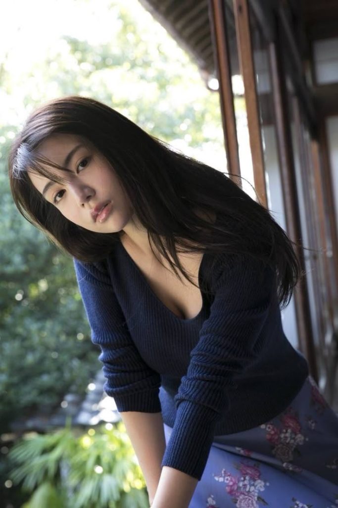 QQlive Hot Girl 18+ Của Làng JAV Miu Nakamura 5 Người đẹp thậm chí còn đứng thứ 12 trong top 50 diễn viên điện ảnh 18+ được yêu thích nhất