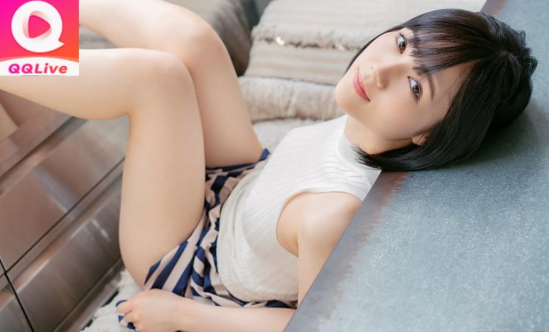 QQlive co gai vang cua lang phim 18