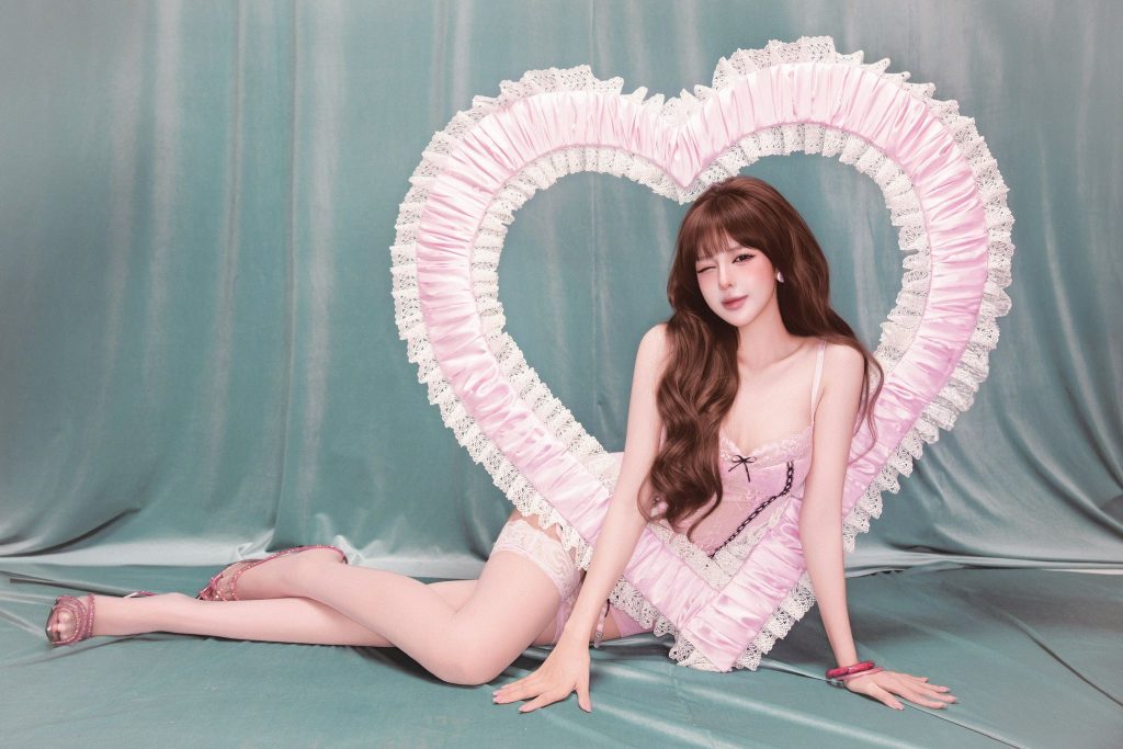 QQlive: Hot Girl Mai Phương Bùi Sexy Thân Hình Nóng Bỏng - Vẻ Đẹp Quyến Rũ Gây Sốt 6 Người đẹp sở hữu thân hình nhiều người mơ ước