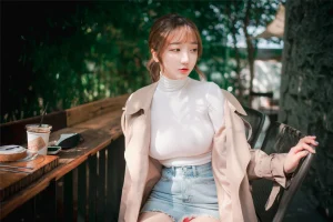 QQlive chia sẻ bộ ảnh Son Ye Eun cực sexy