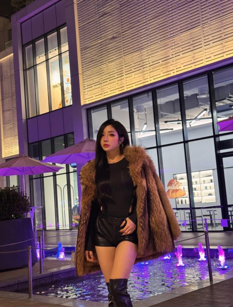 QQlive qqlive chia se thong tin ve pham hong nhung 3