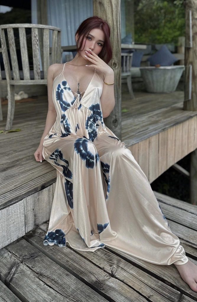 QQlive qqlive body dong ho cat cua linh chi map mo trong lop bot xa phong