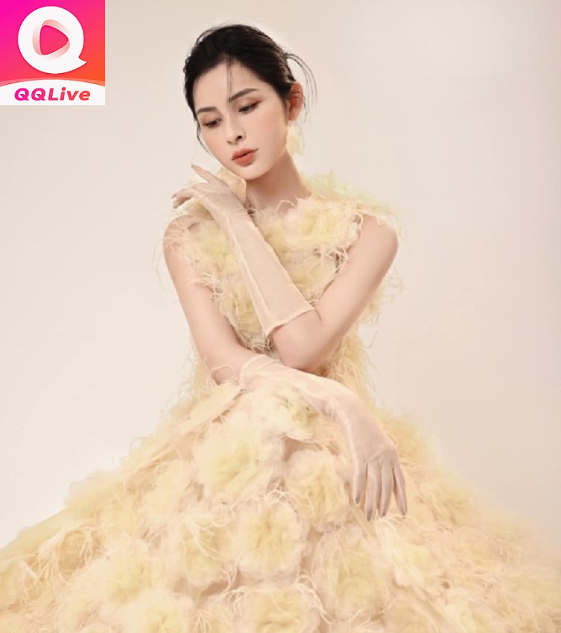 tường vi chuyển giới