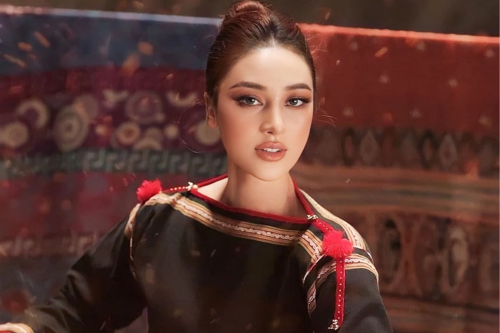 Hot Girl Ê Đê HDuyên Bkrông Cháy QQLive Với Đôi Chân Dài 171cm 4 Hot girl Ê Đê HDuyên Bkrông.