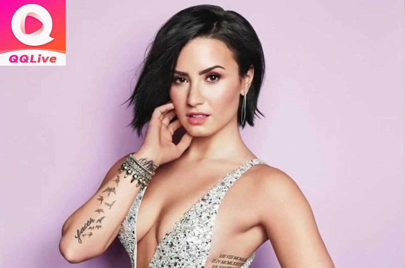 Demi Lovato sao nữ có tàn nhang đẹp