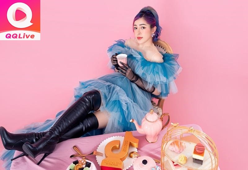 Linh Barbie lộ clip nóng 18+