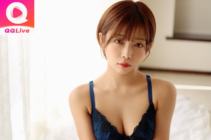 App Trò Chuyện Thoát Y QQLive và Sakura Mana 3 Vòng Nảy Lửa 4 Sakura Mana sexy trong phim JAV