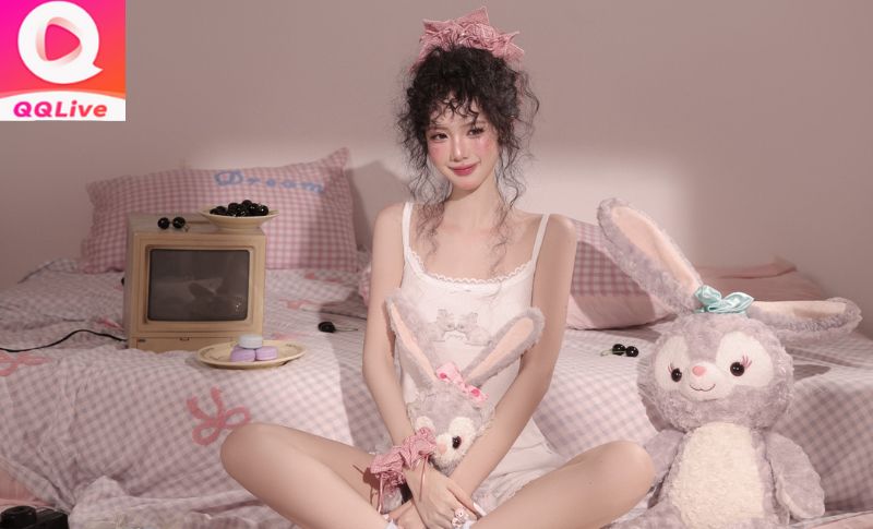 QQlive mot so hot girl noi tieng tren livestream app show qqlive