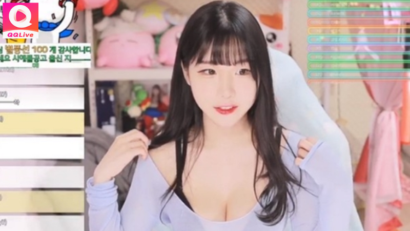 Trò Chuyện Thoát Y QQLive: Điểm Danh Các Idol 18+ Siêu Nóng Bỏng 4 Điểm danh các idol 18+ trên QQLive