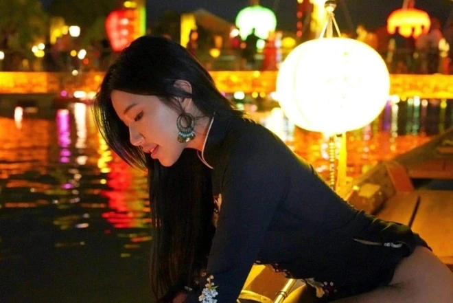 QQLive 18+ Rò Rỉ Ảnh Nóng Siew Puiyi Lộ Núm Không Che 3 Siew Puiyi 3